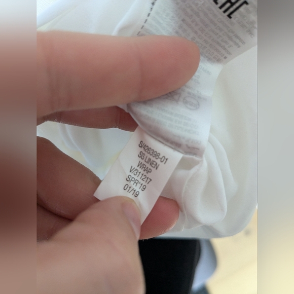 Banana Republic linen/ cCotton blend shorts romper- Size 12 - Picture 6 of 9